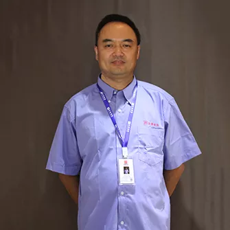 李栋斌
